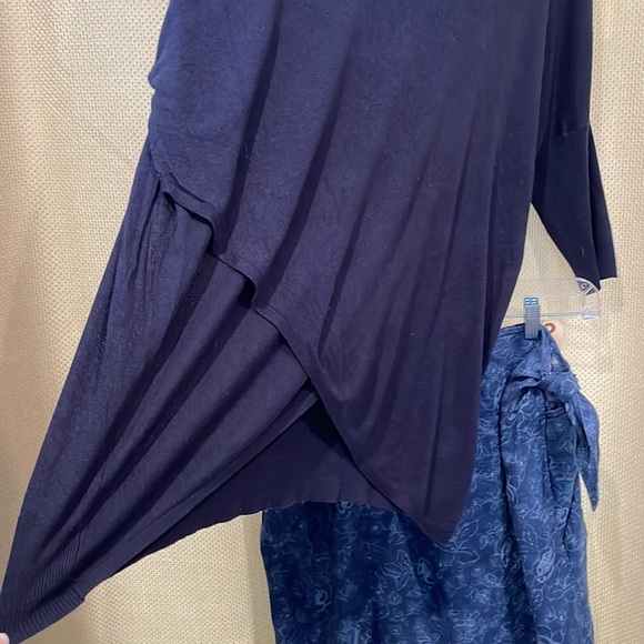 Size 1X - Picture 11 of 17